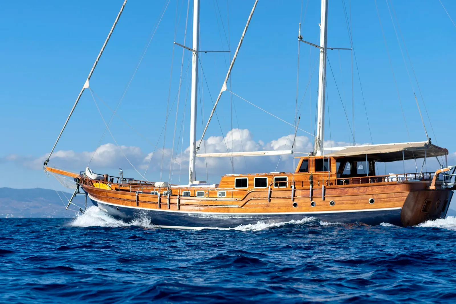 Burc-u Zafer  sailing in Bodrum