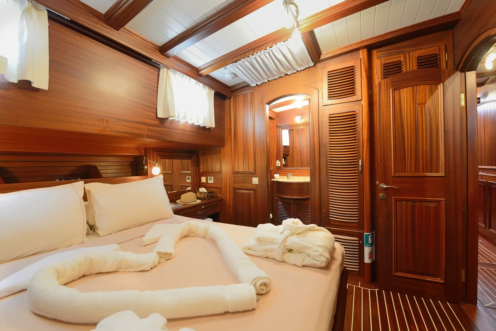 Zephyria II sailing in Bodrum