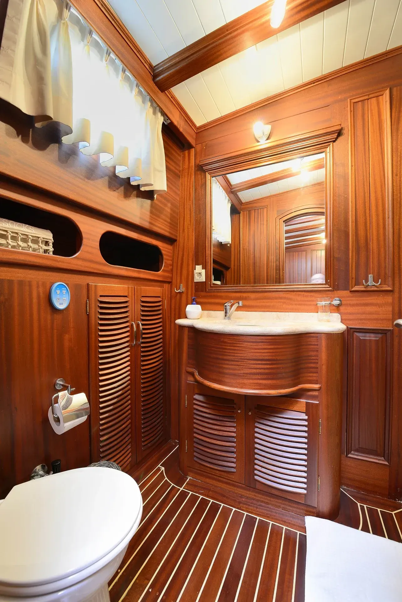 Zephyria II sailing in Bodrum