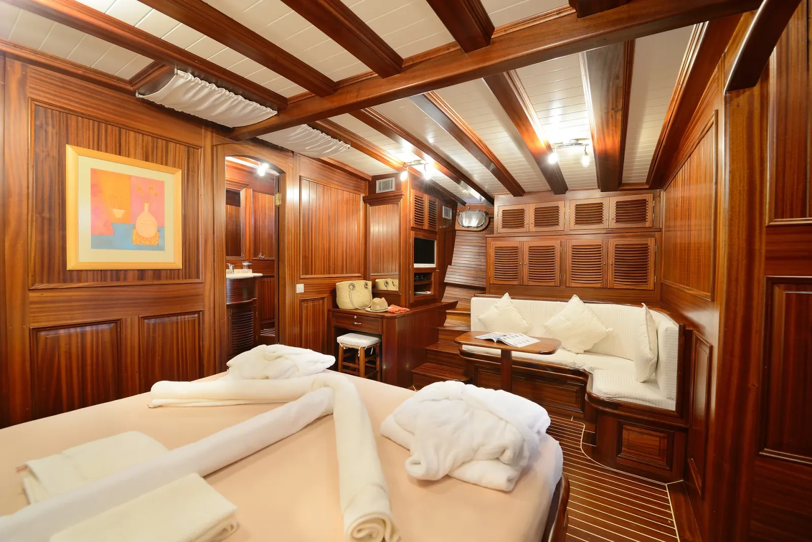 Zephyria II sailing in Bodrum