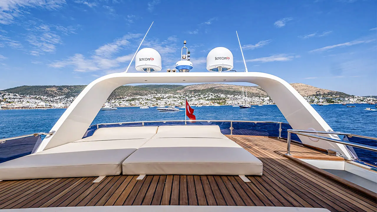 Juliet sailing in Bodrum