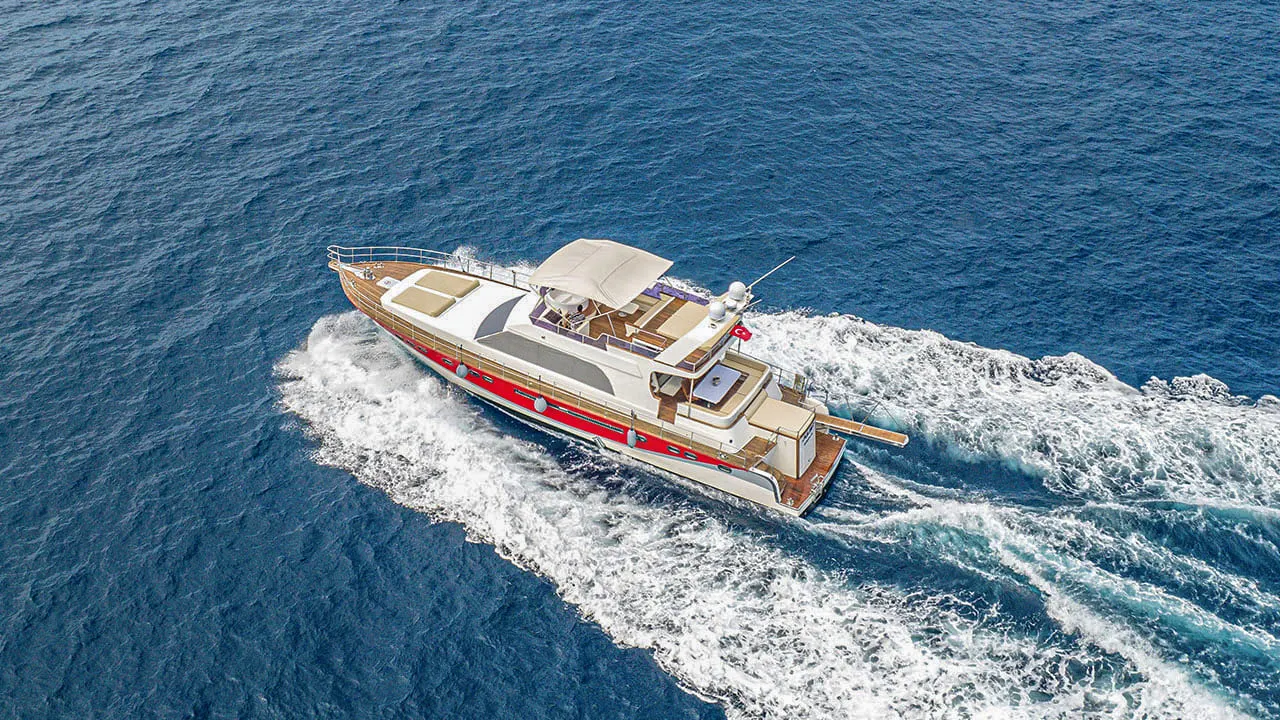 Juliet sailing in Bodrum