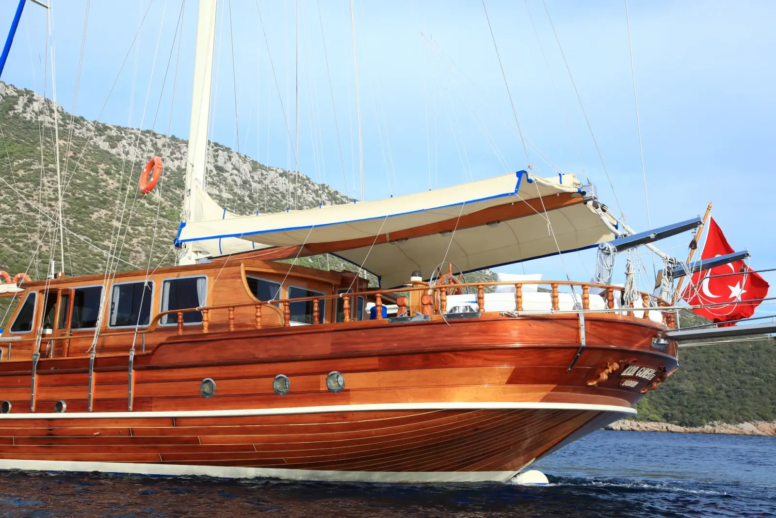 Kaya Guneri III sailing in Bodrum