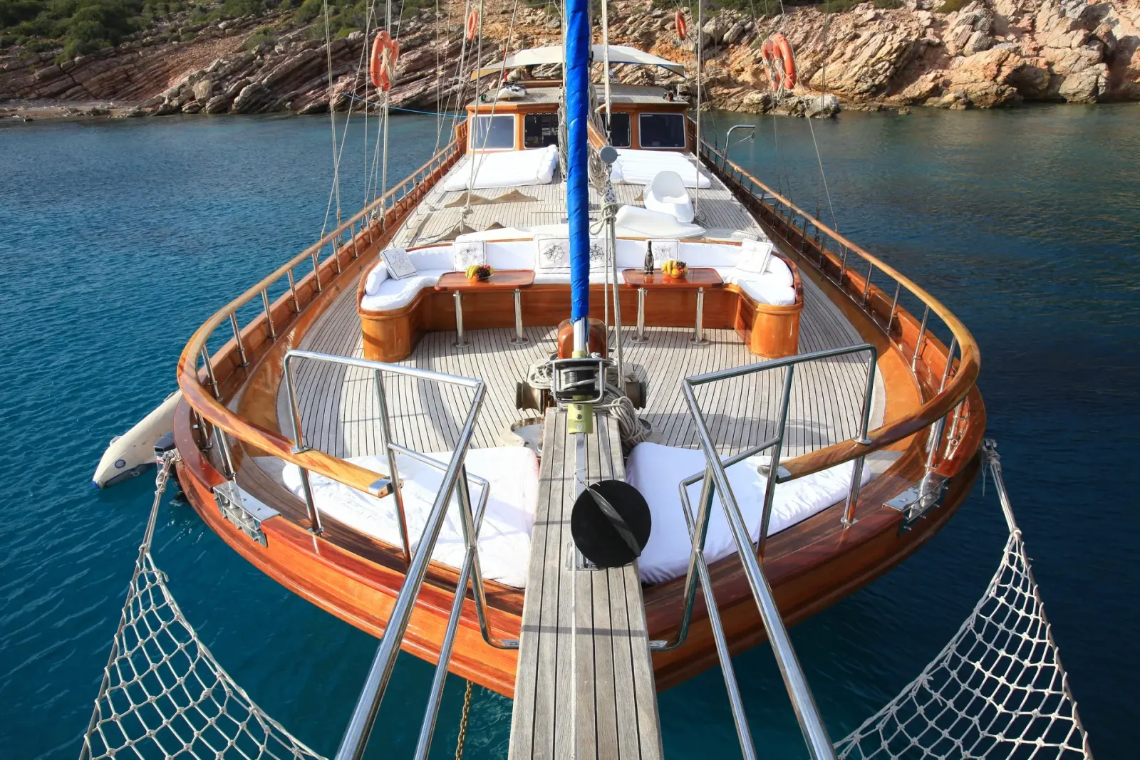 Kaya Guneri III sailing in Bodrum