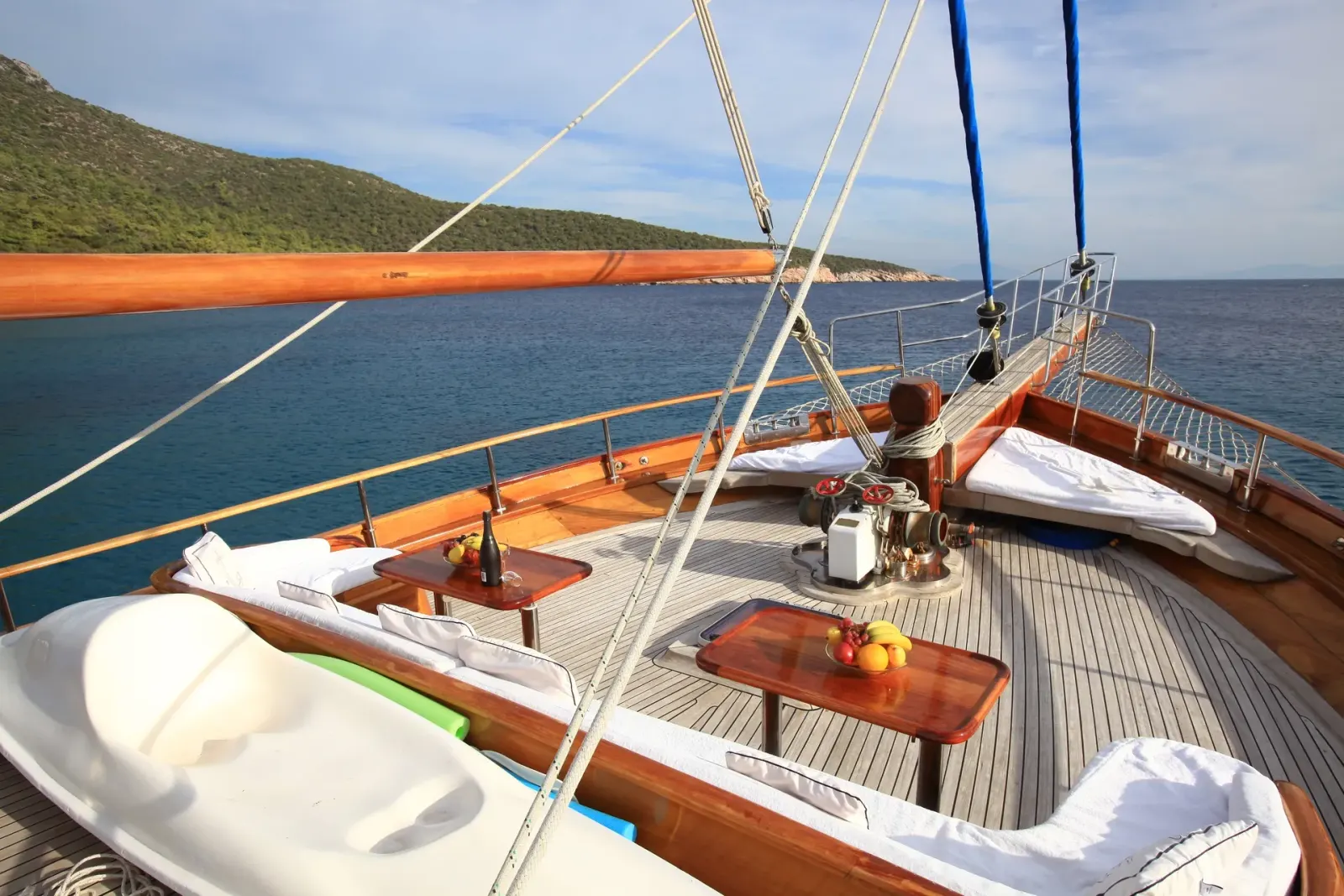 Kaya Guneri III sailing in Bodrum
