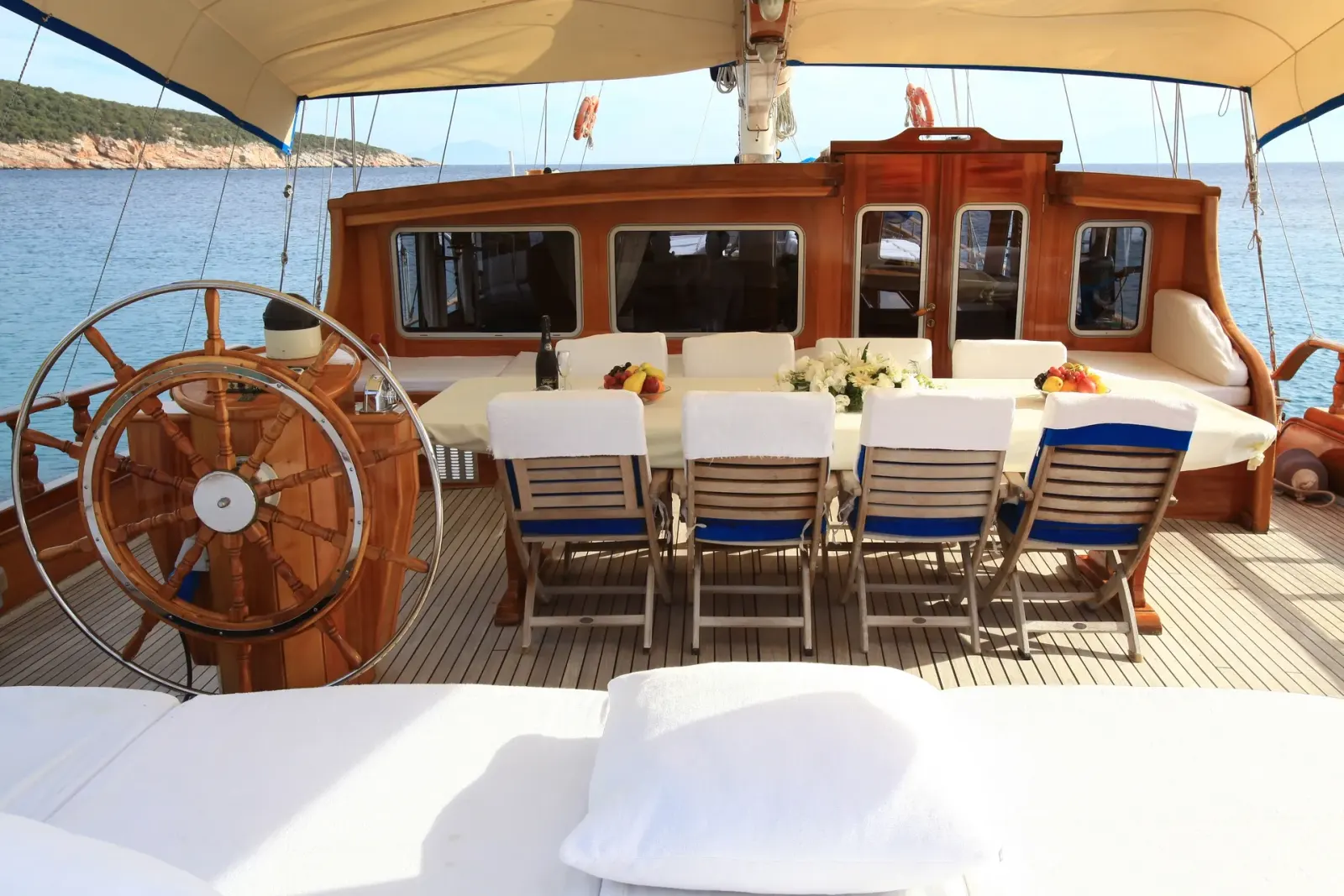 Kaya Guneri III sailing in Bodrum