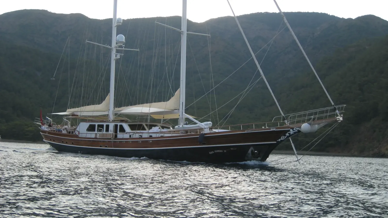 Kaya Guneri V 4