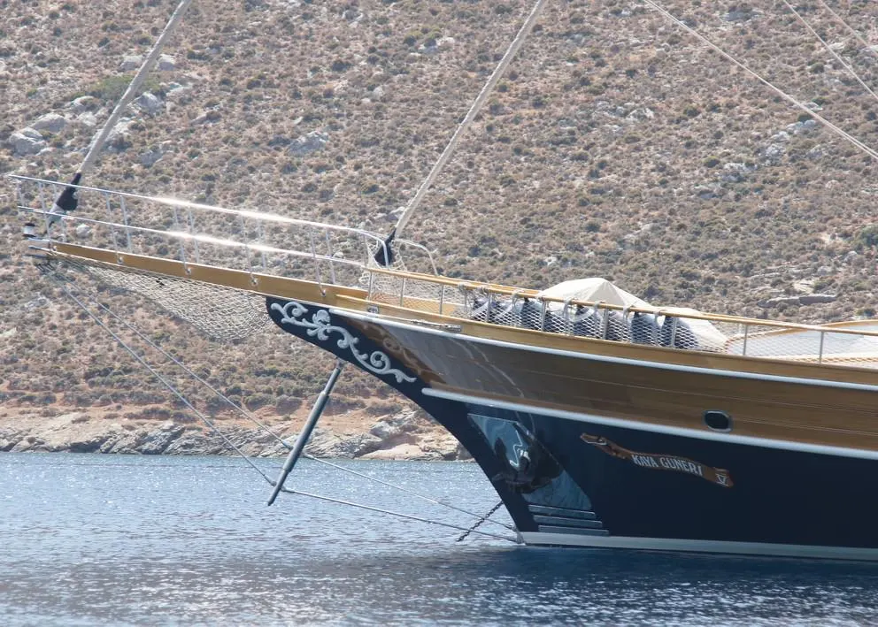 Kaya Guneri V sailing in Bodrum