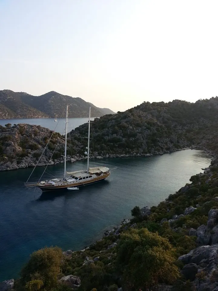 Kaya Guneri V sailing in Bodrum