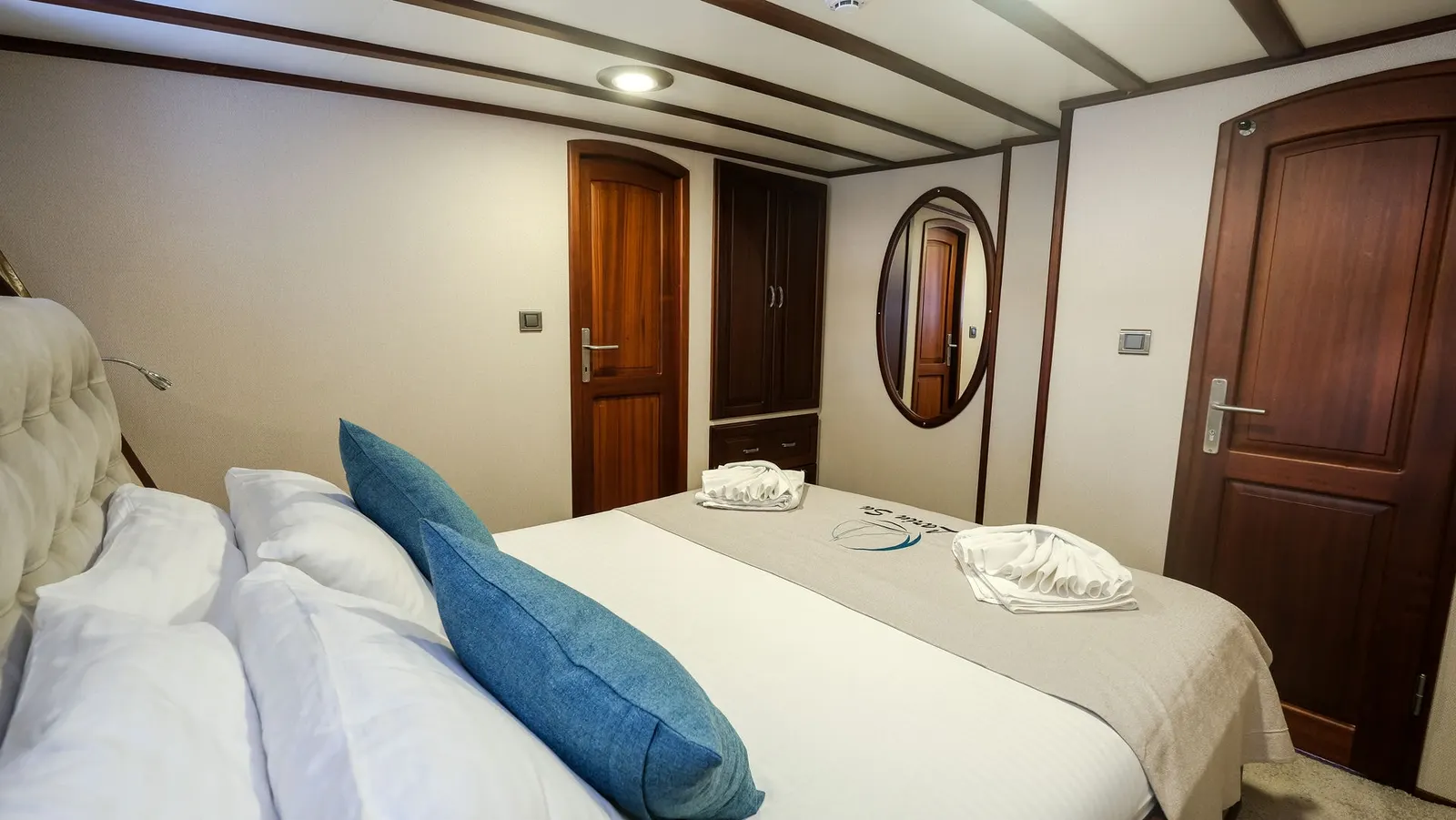 Larin Su sailing in Fethiye