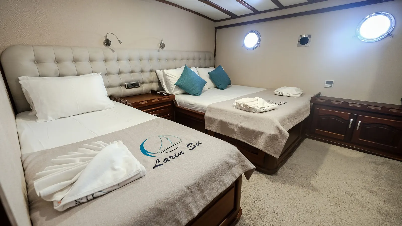 Larin Su sailing in Fethiye