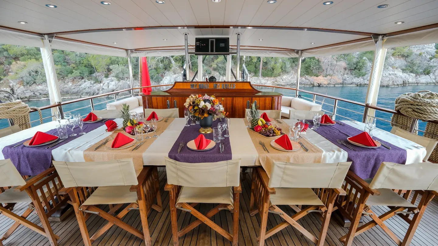Ada Deniz sailing in Fethiye
