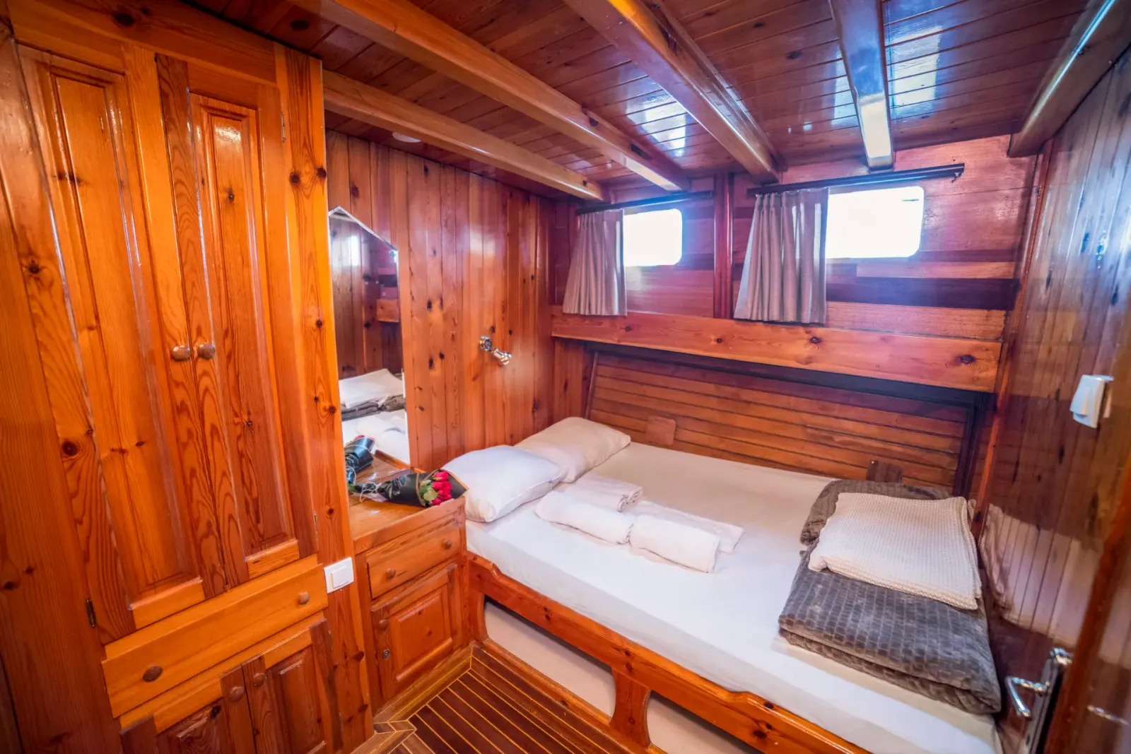Fatos sailing in Bodrum
