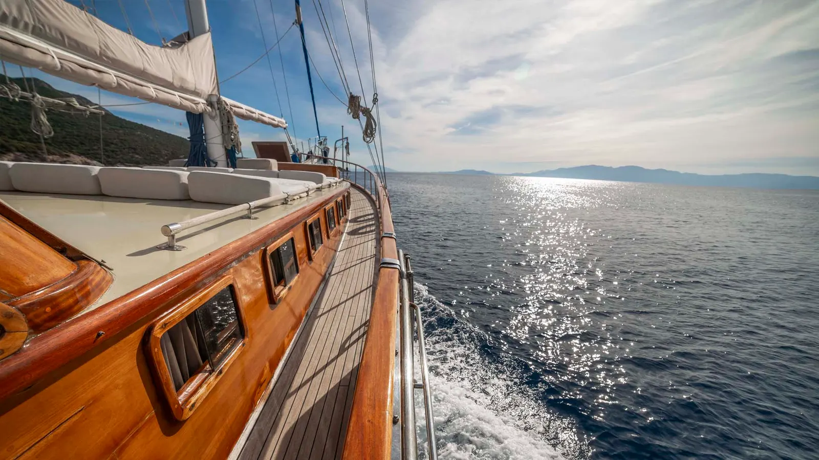 Fatos sailing in Bodrum