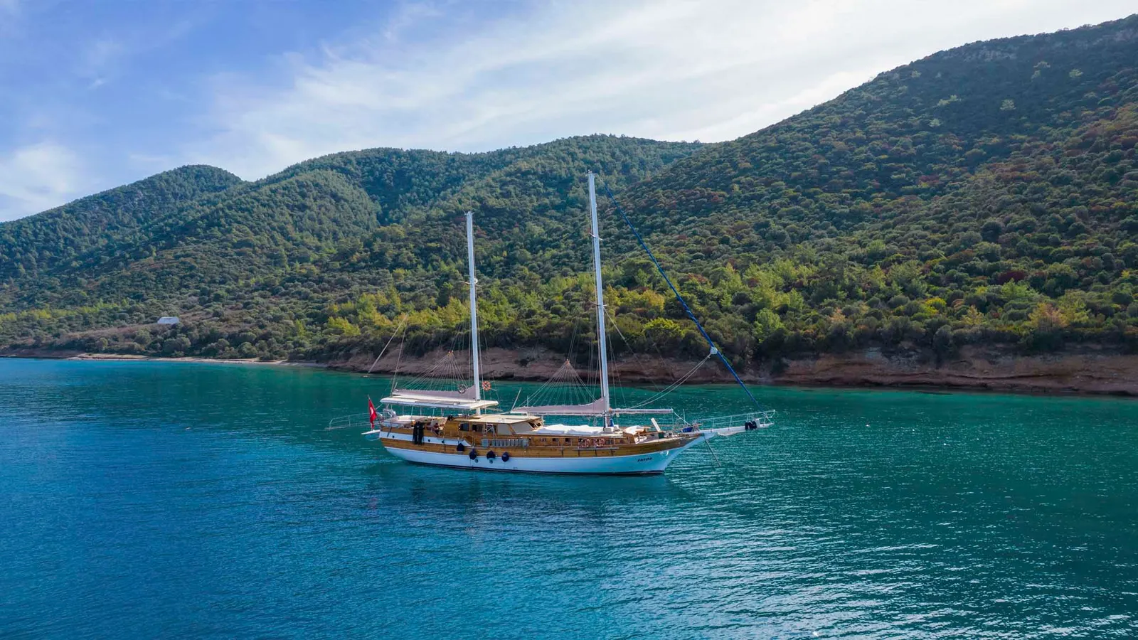 Fatos sailing in Bodrum