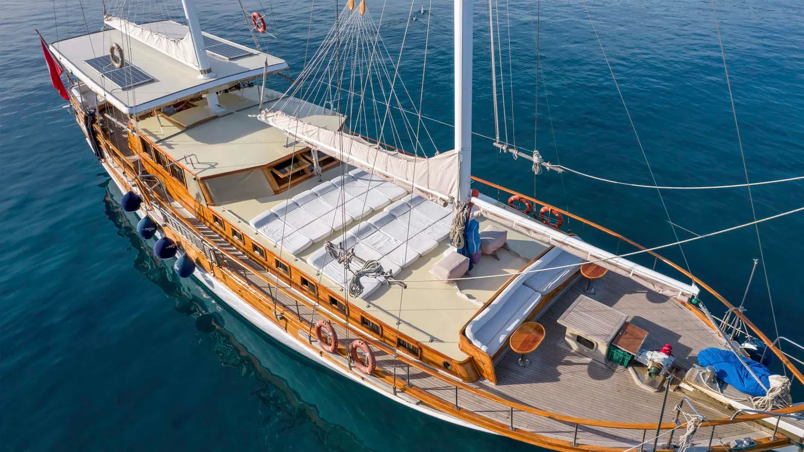 Fatos sailing in Bodrum