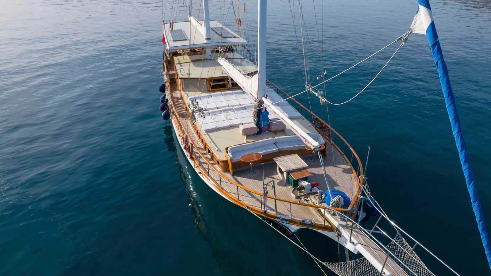 Fatos sailing in Bodrum