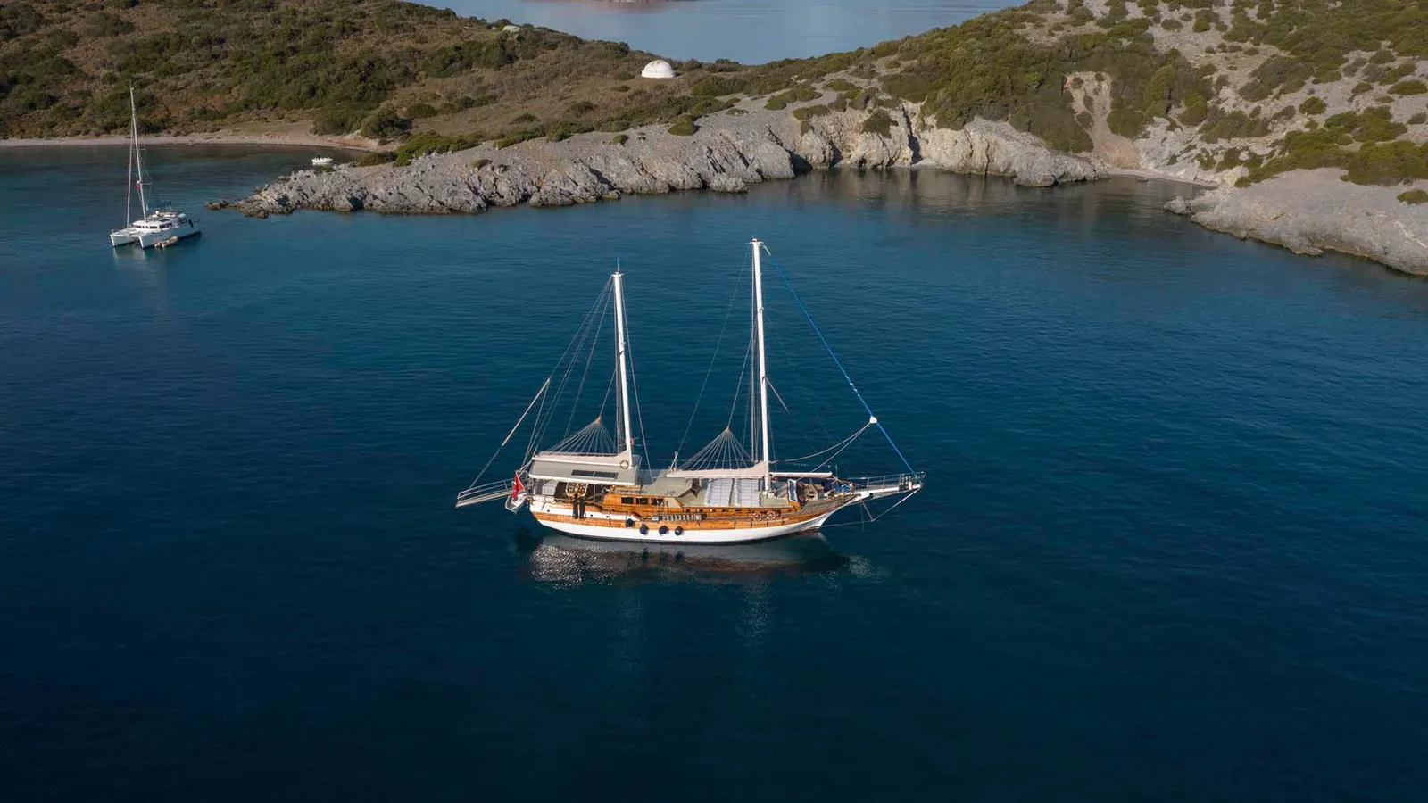 Fatos sailing in Bodrum
