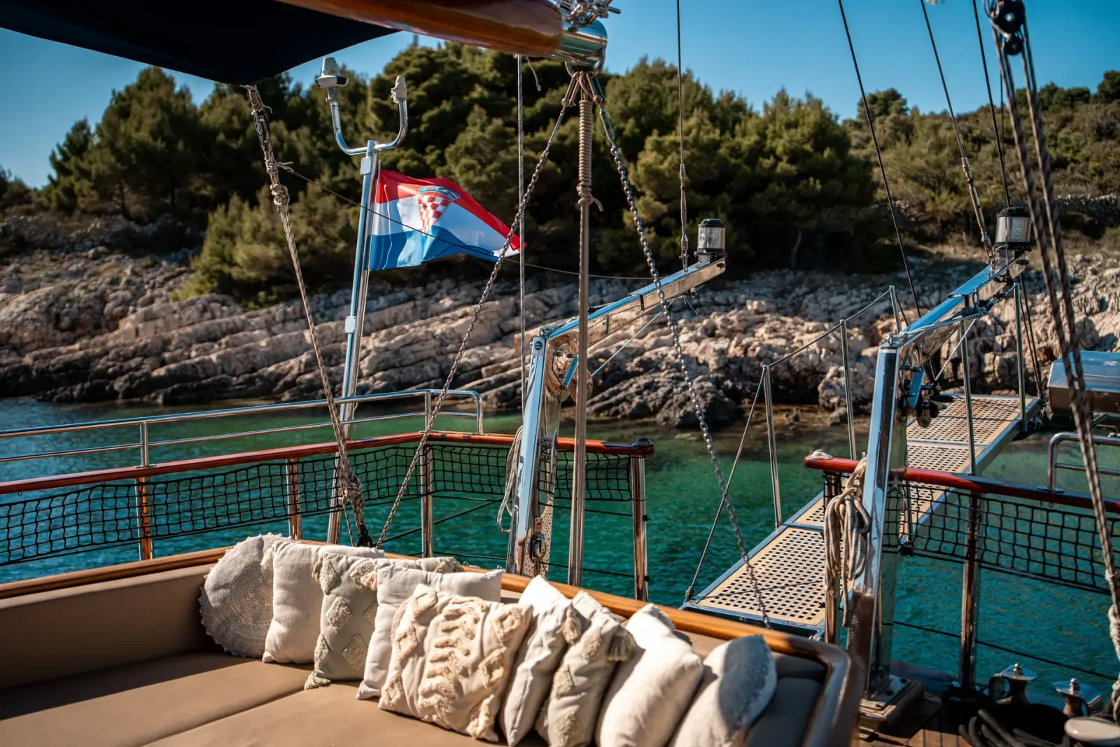 Smart Spirit sailing in Split