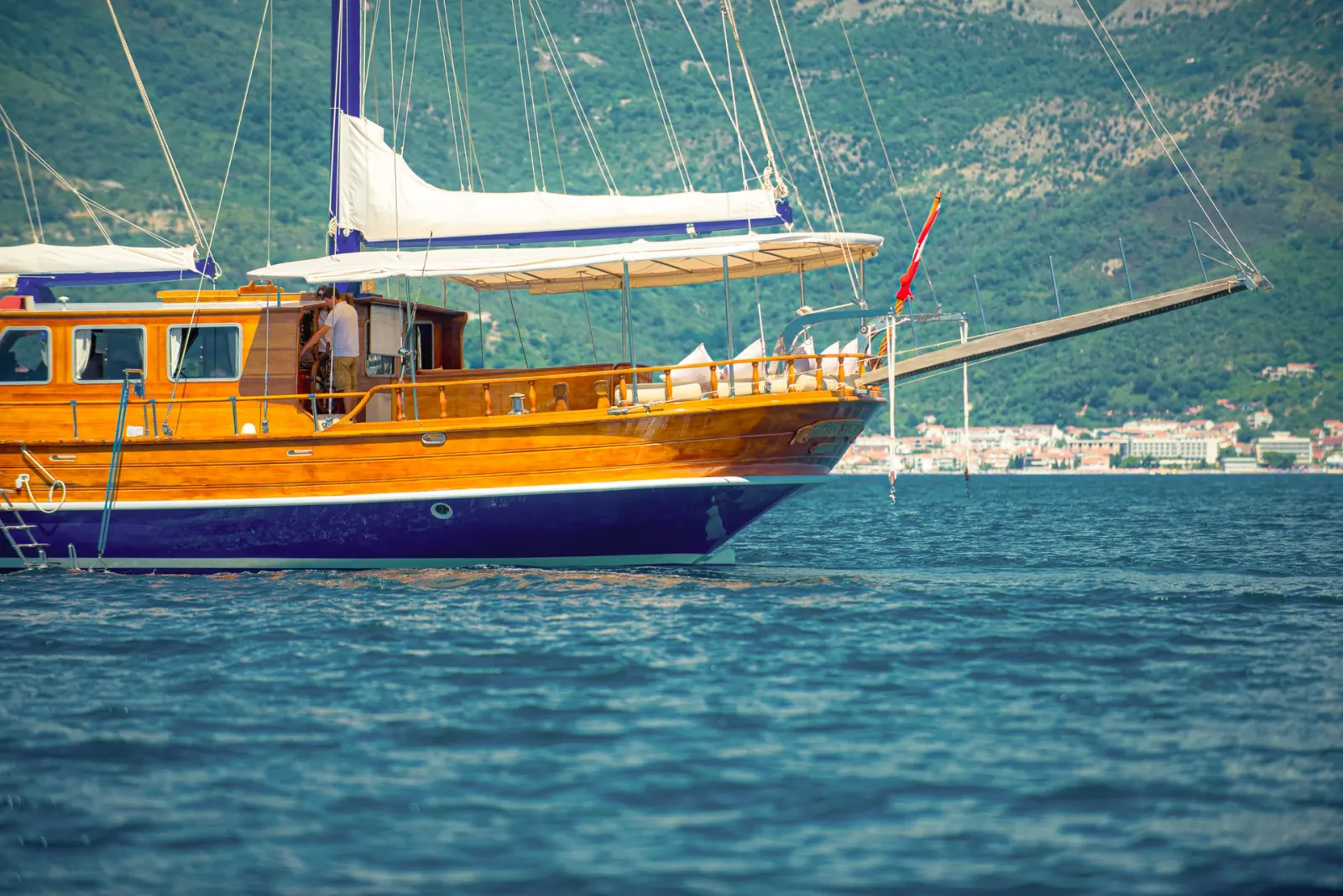 Kaptan Sevket sailing in Tivat