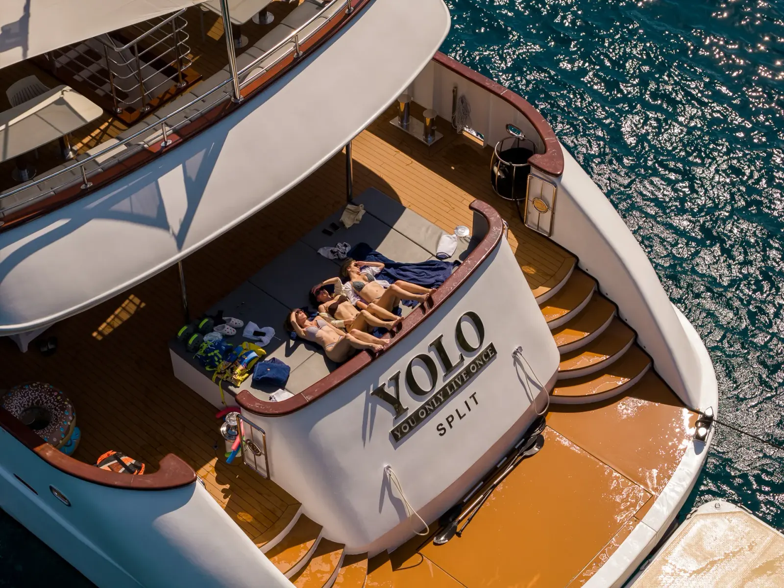 Yolo sailing in Дубровник