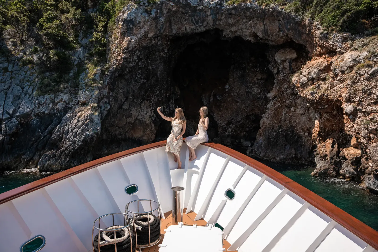 Yolo sailing in Дубровник