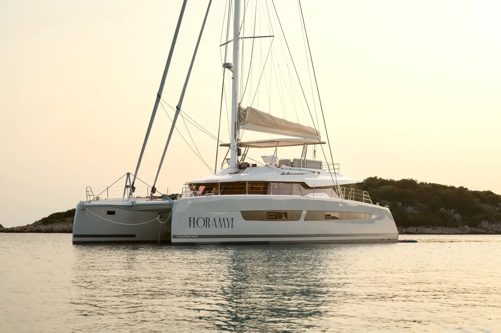 Floramye sailing in Дубровник