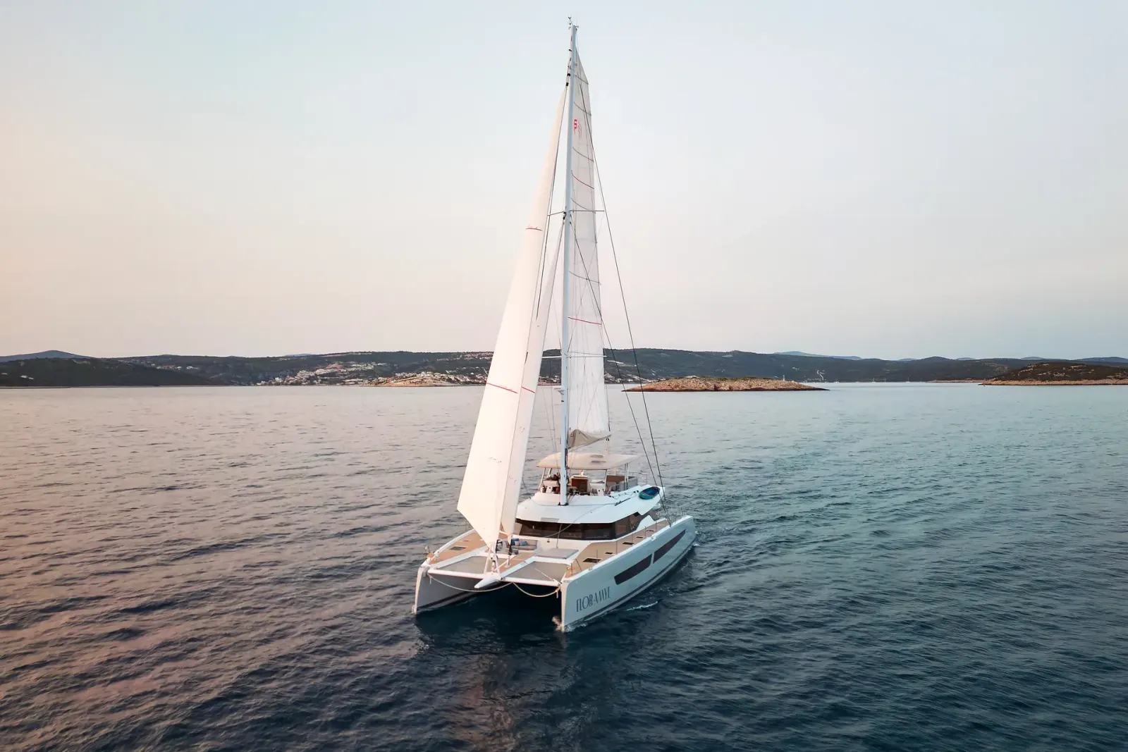 Floramye sailing in Дубровник
