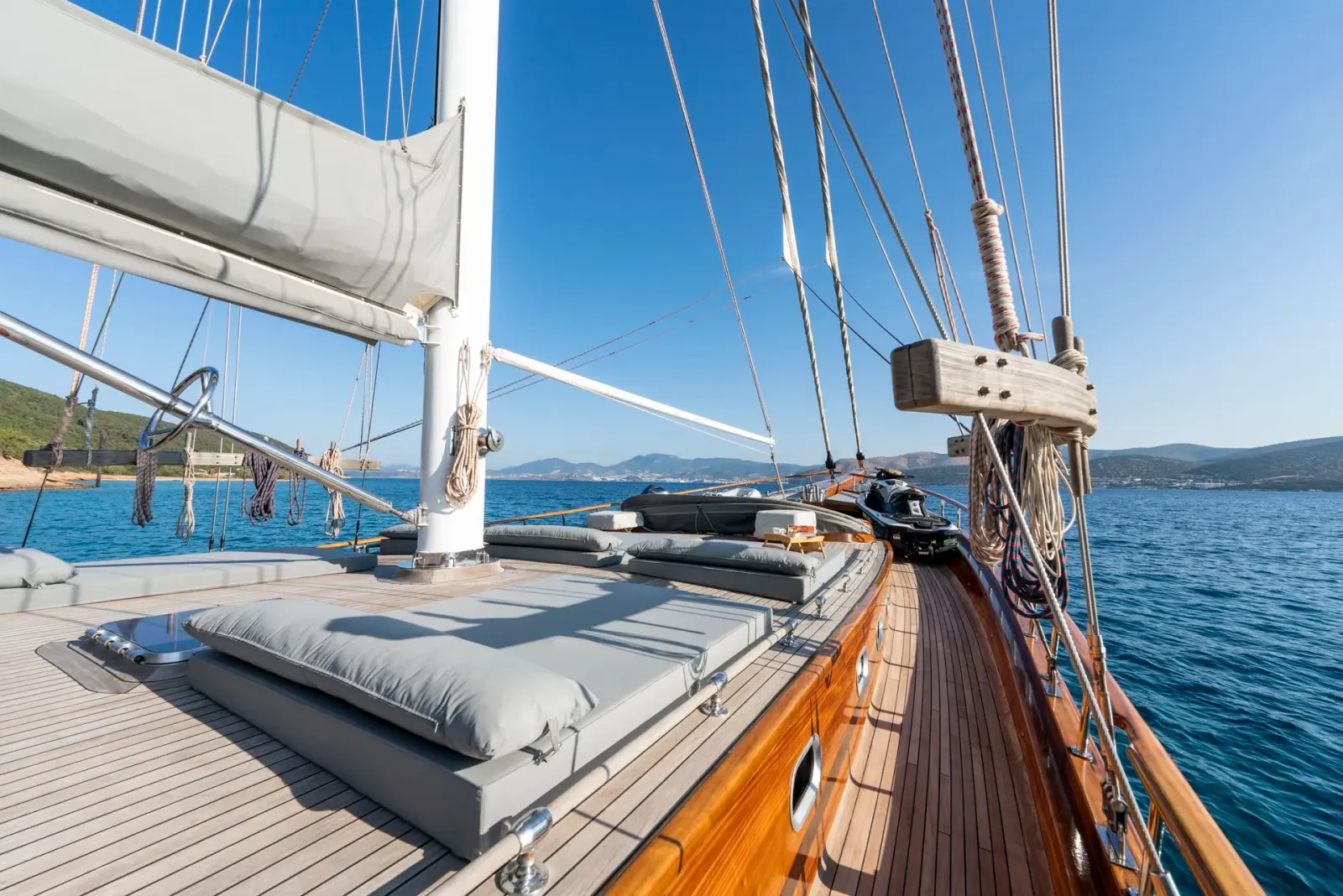 Bedia Sultan sailing in Bodrum