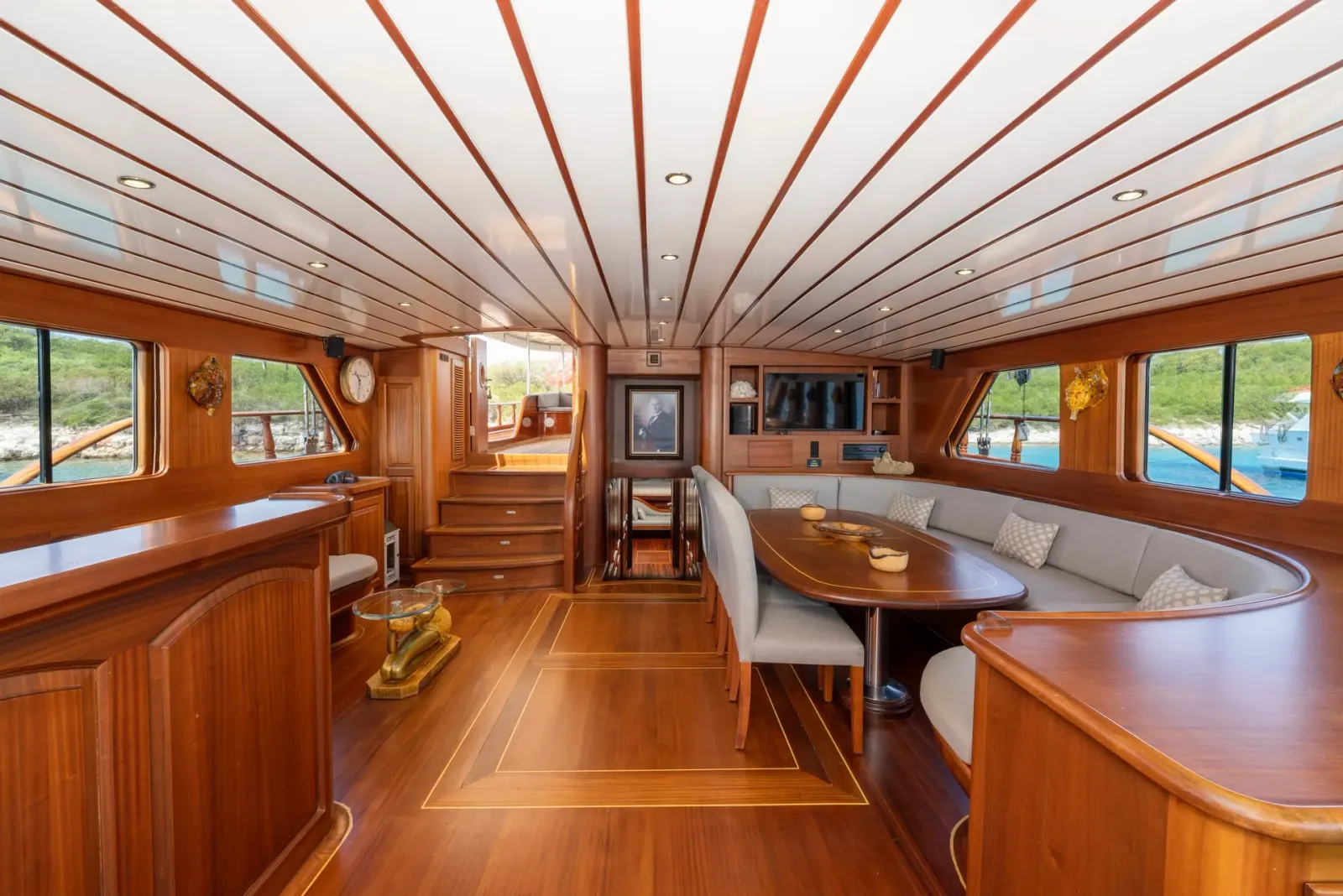 Bedia Sultan sailing in Bodrum