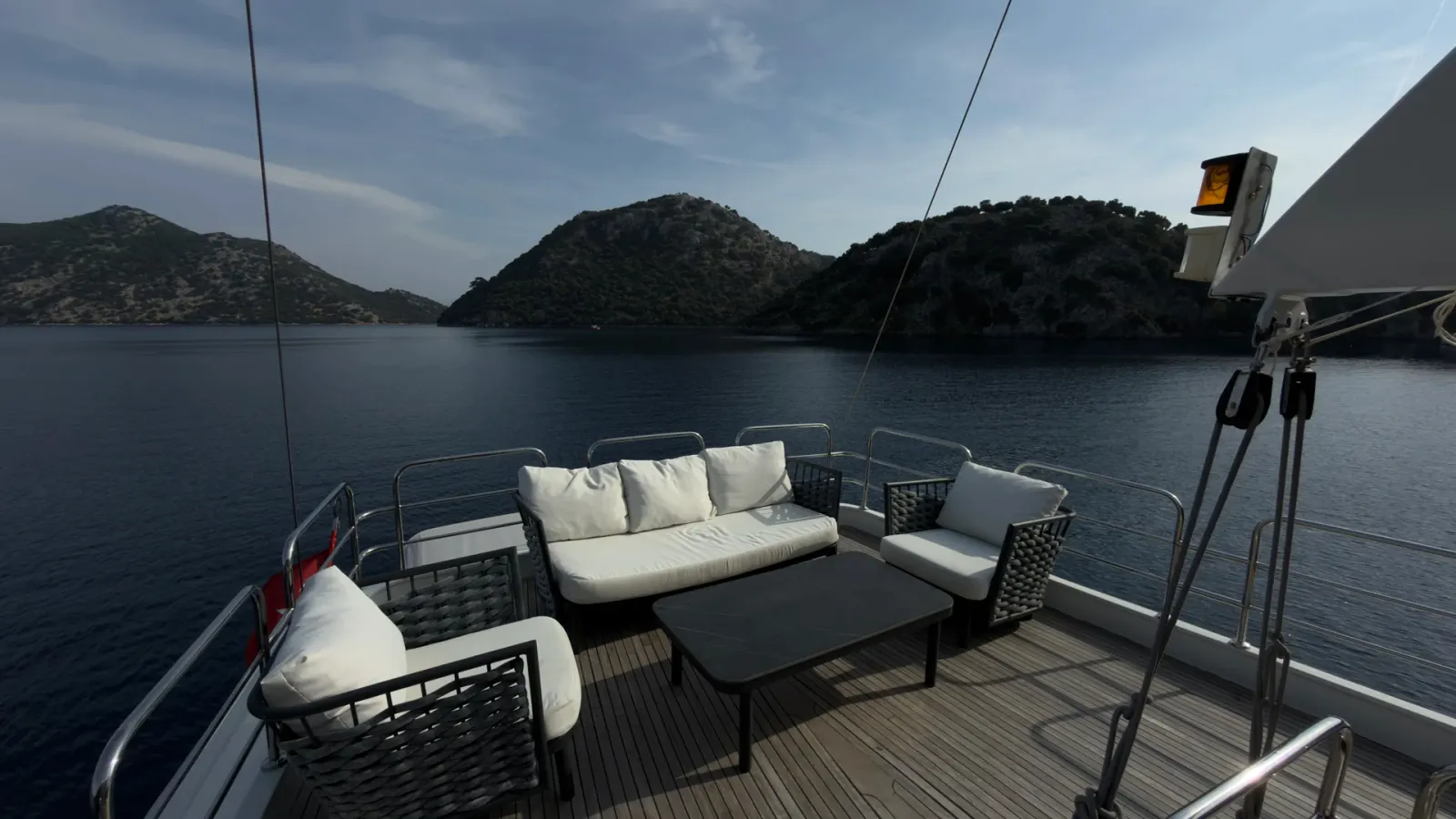 Albatros M sailing in Fethiye