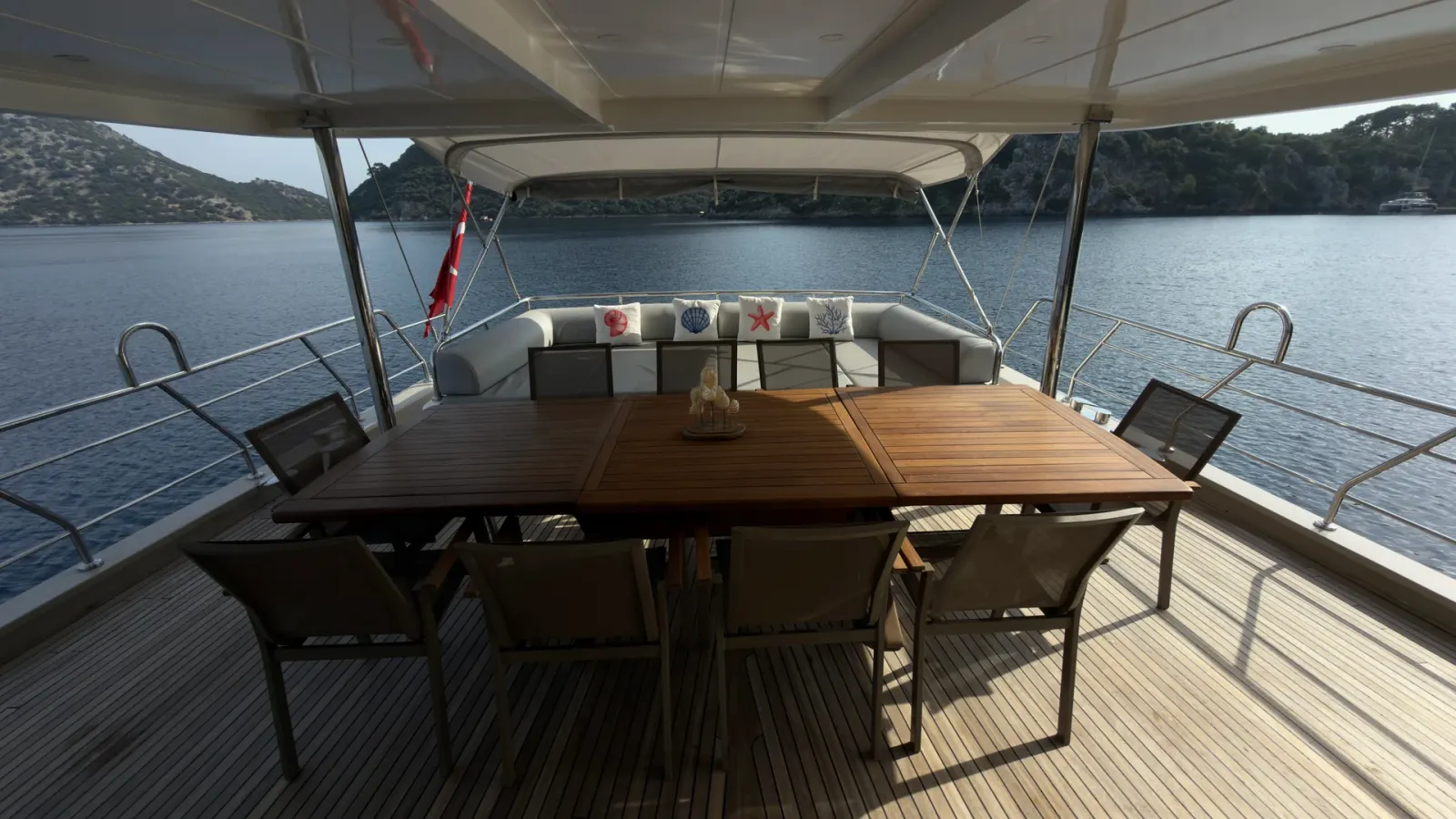 Albatros M sailing in Fethiye