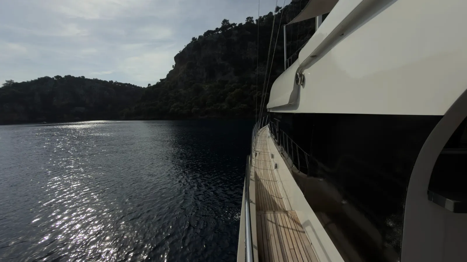 Albatros M sailing in Fethiye