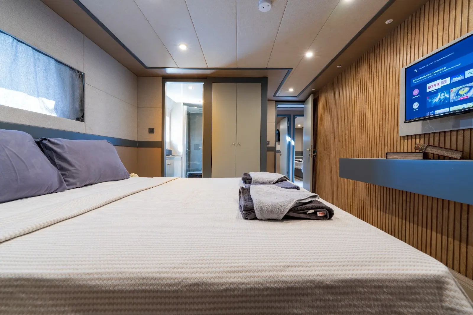 Albatros Explorer sailing in Fethiye