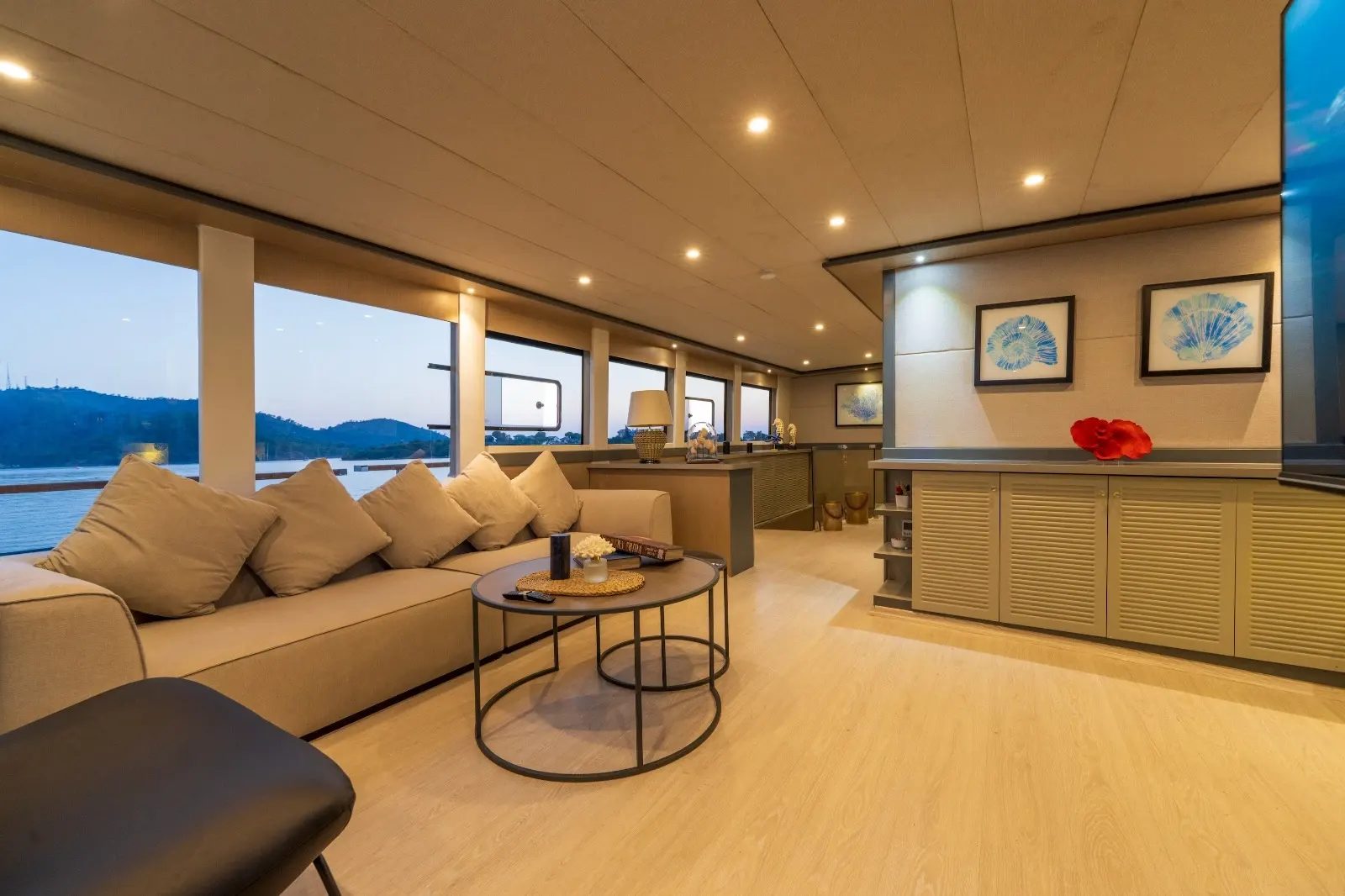 Albatros Explorer sailing in Fethiye