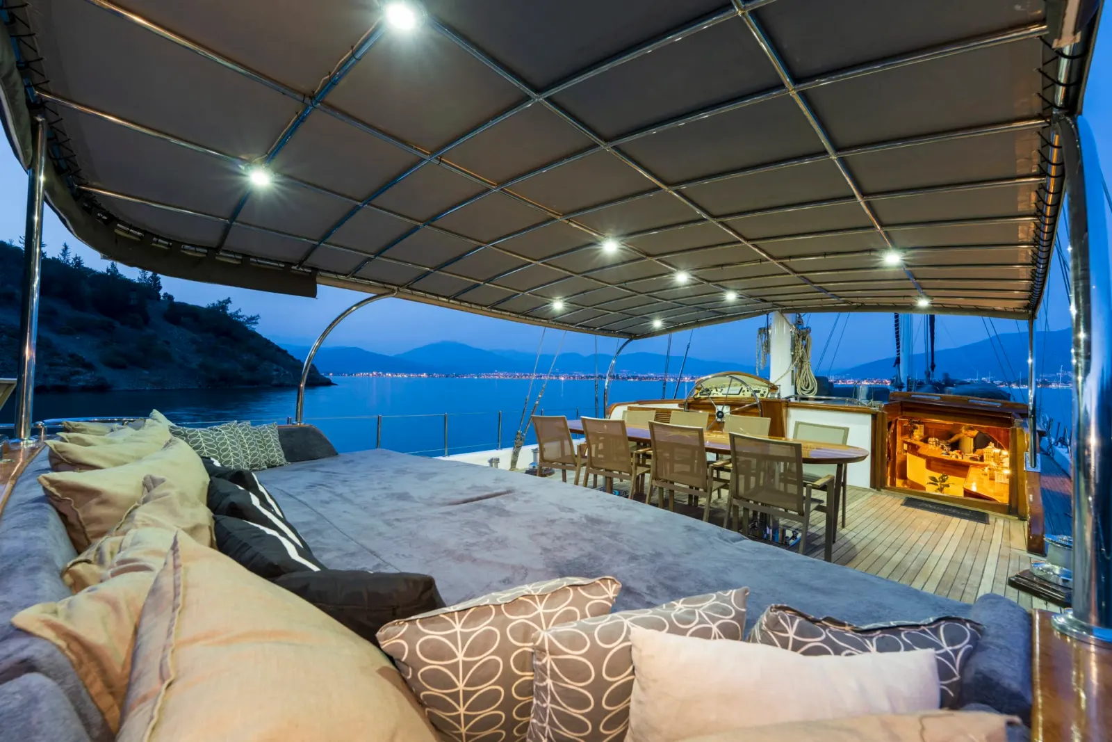 Nautilus sailing in Fethiye