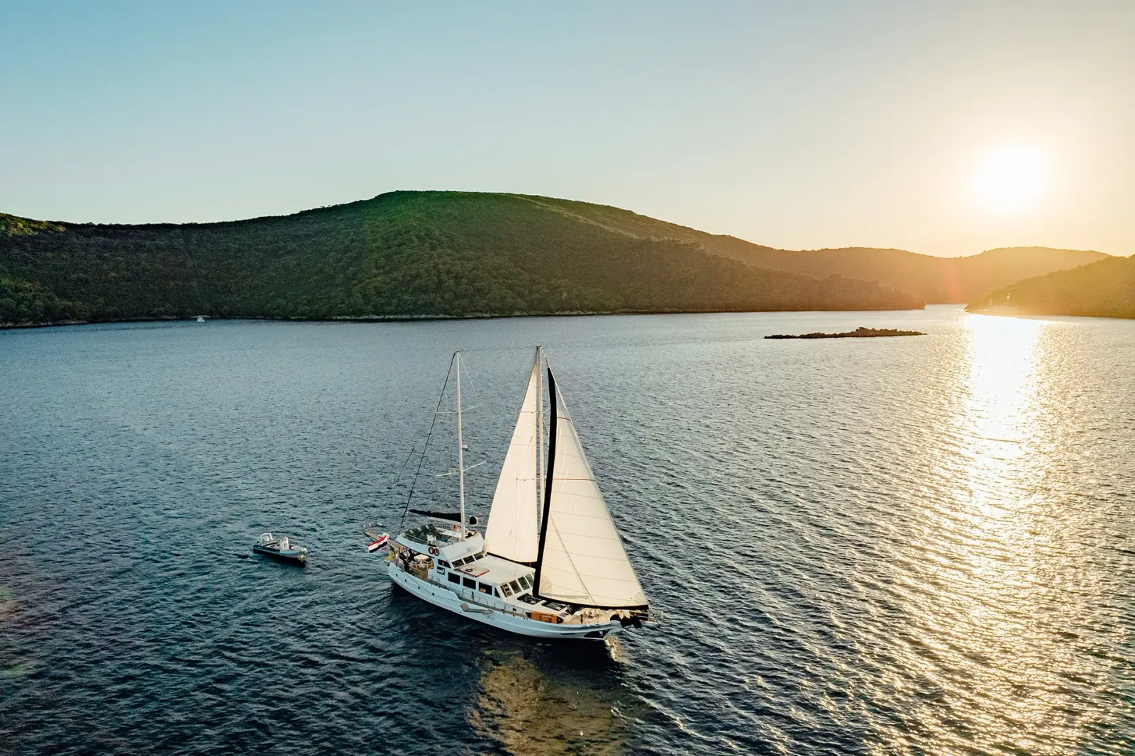 Maske sailing in Split