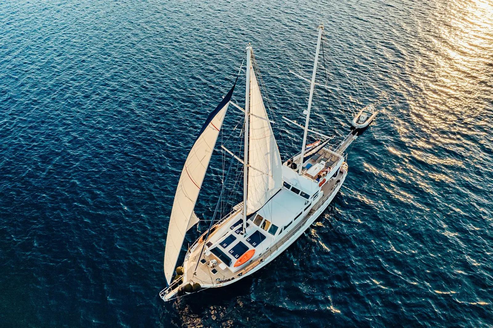 Maske sailing in Split