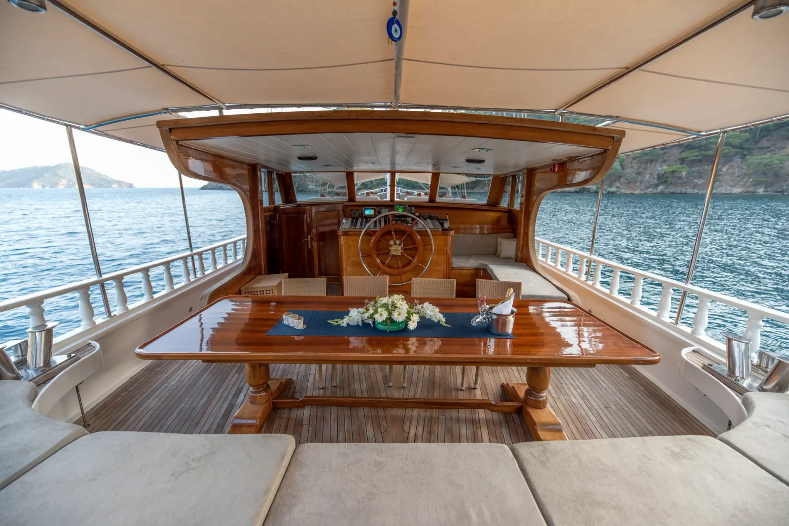 Kayhan 8 sailing in Fethiye