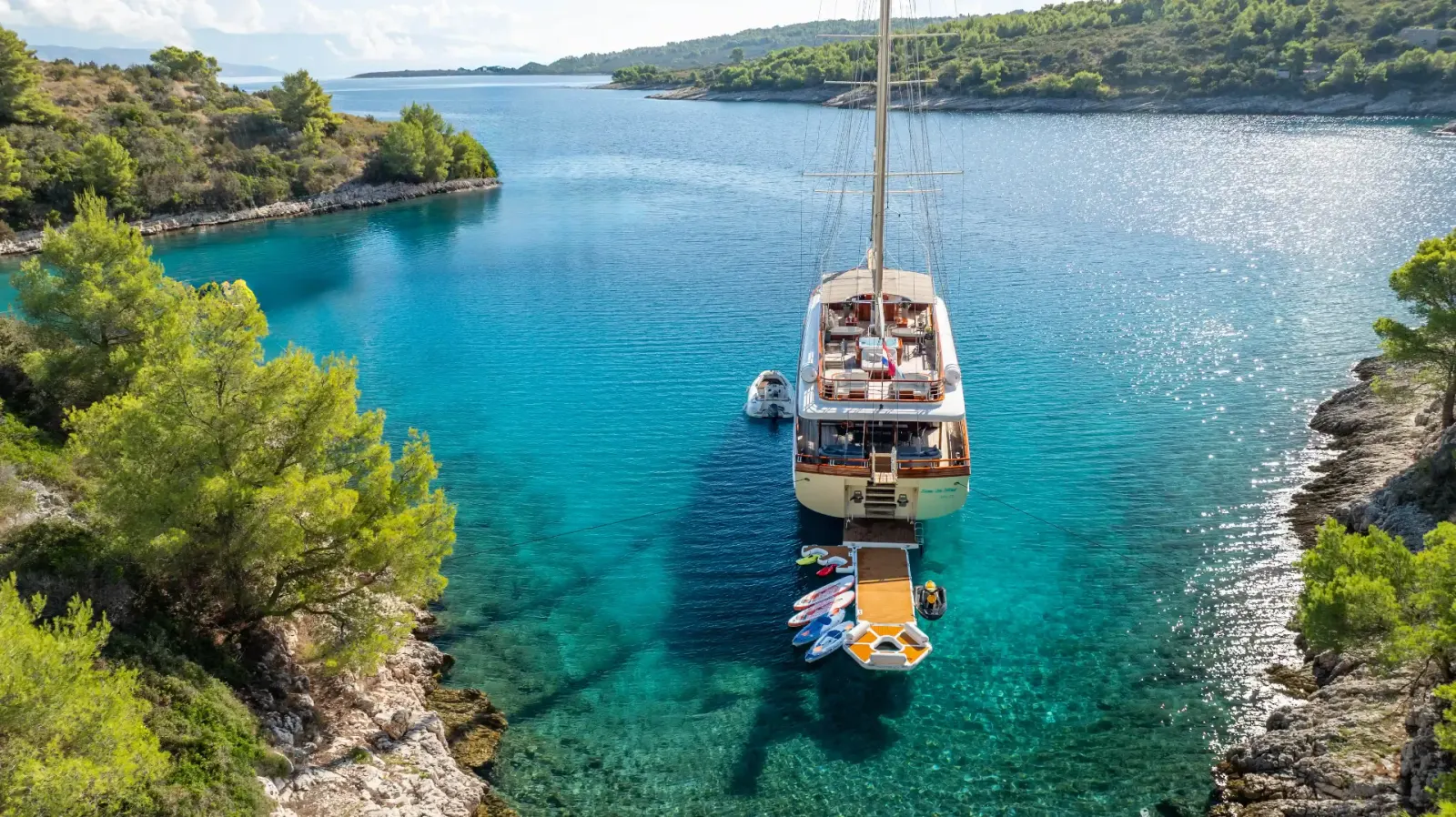 Son de Mar sailing in Split