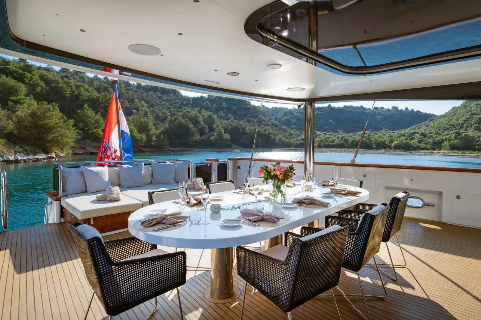 Navilux sailing in Сплит