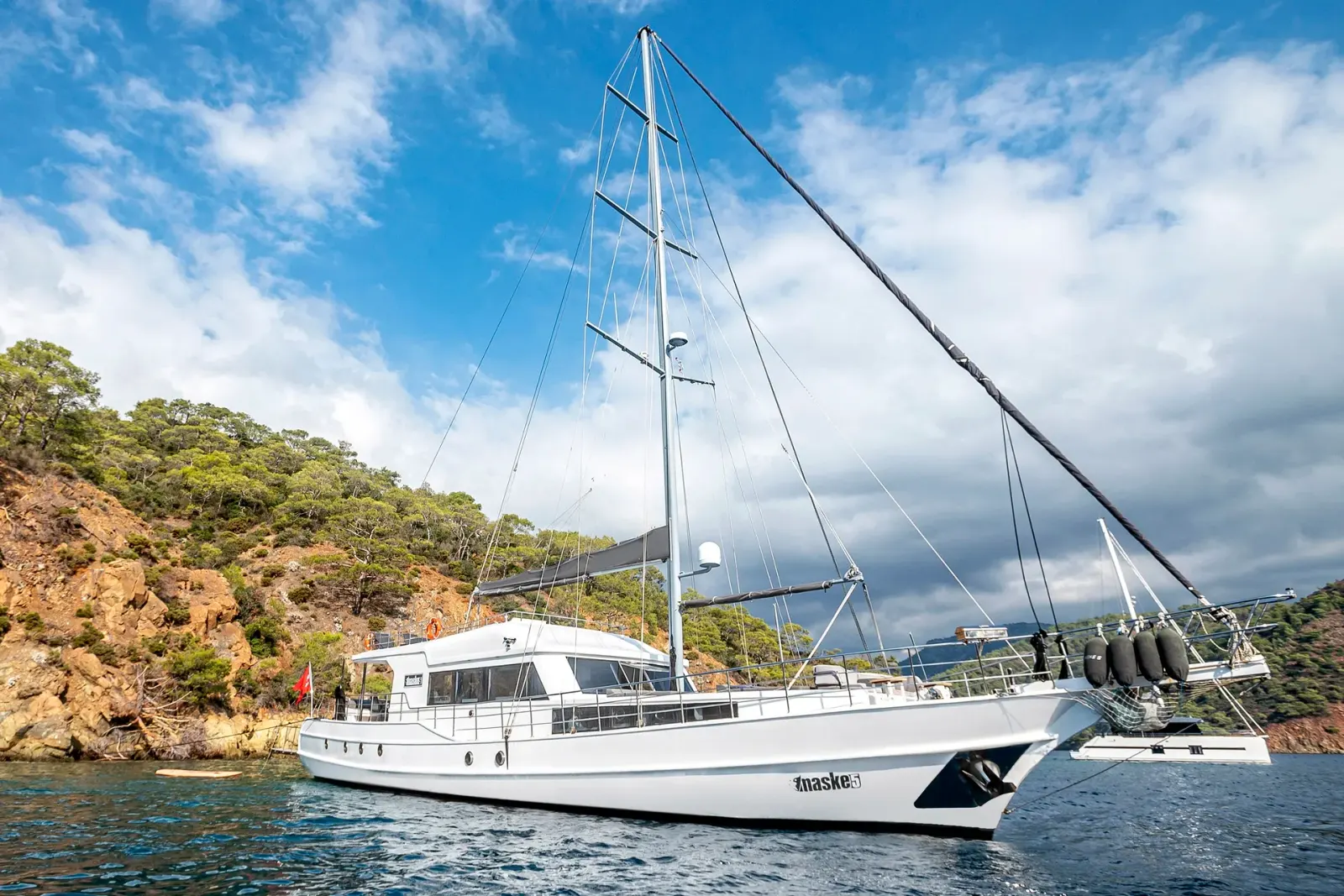 Maske 5 sailing in Fethiye