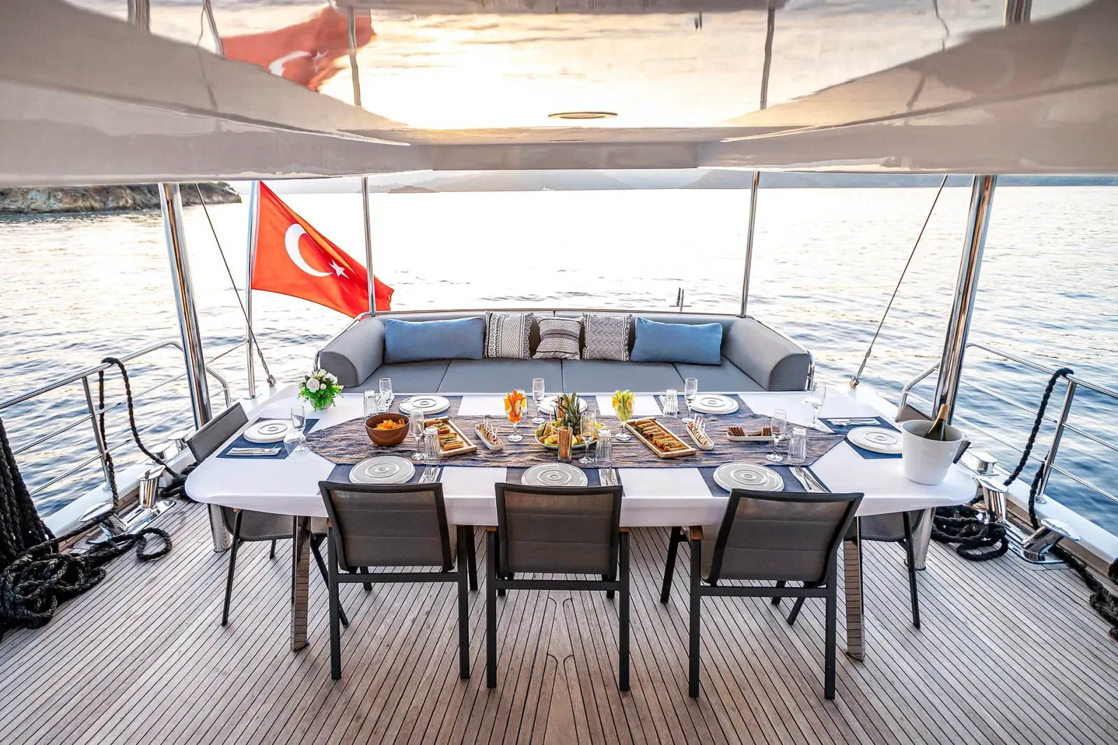 Maske 5 sailing in Fethiye