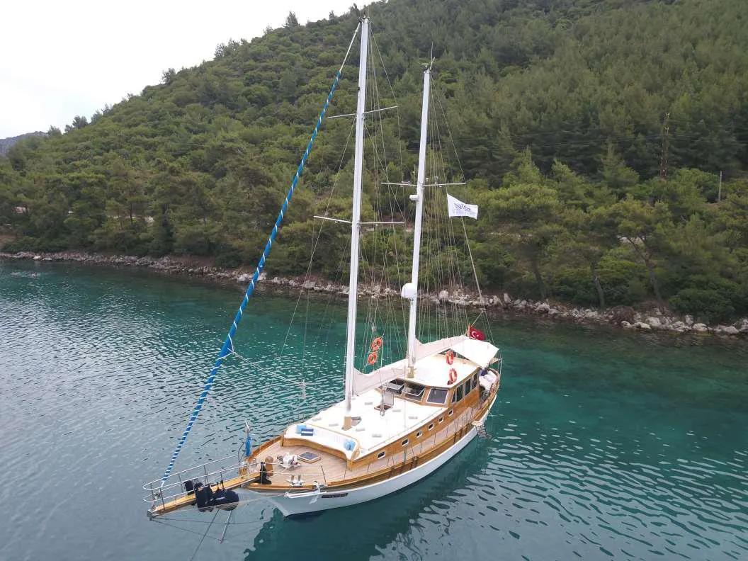 Miramare Gulet interior cabin view