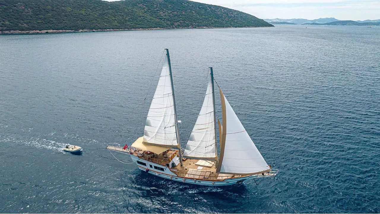 Castiel sailing in Bodrum