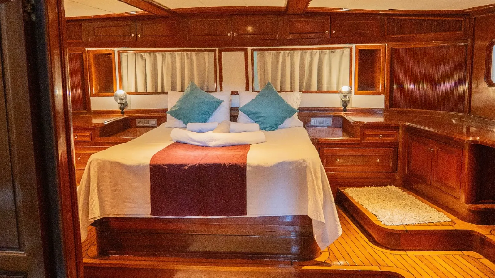 Yuksel Deniz sailing in Marmaris