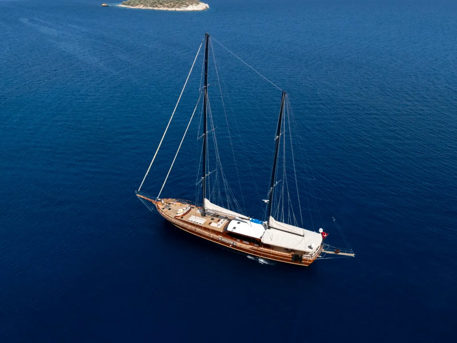 Performance Fee sailing in Bodrum