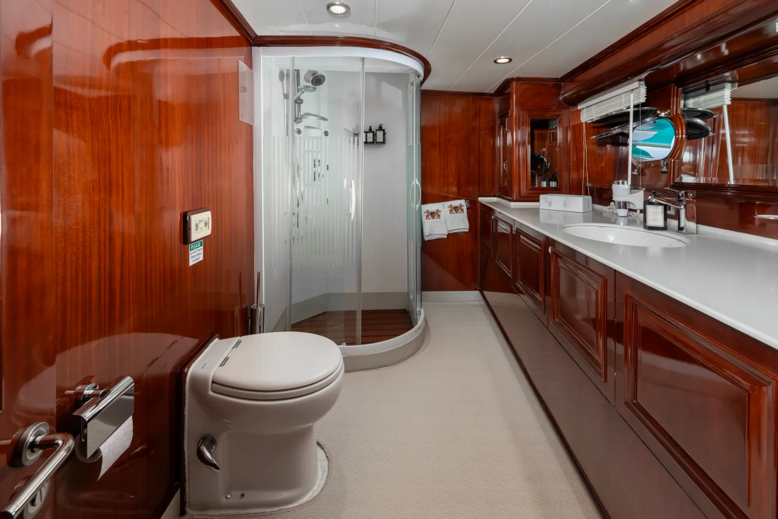 Performance Fee sailing in Bodrum