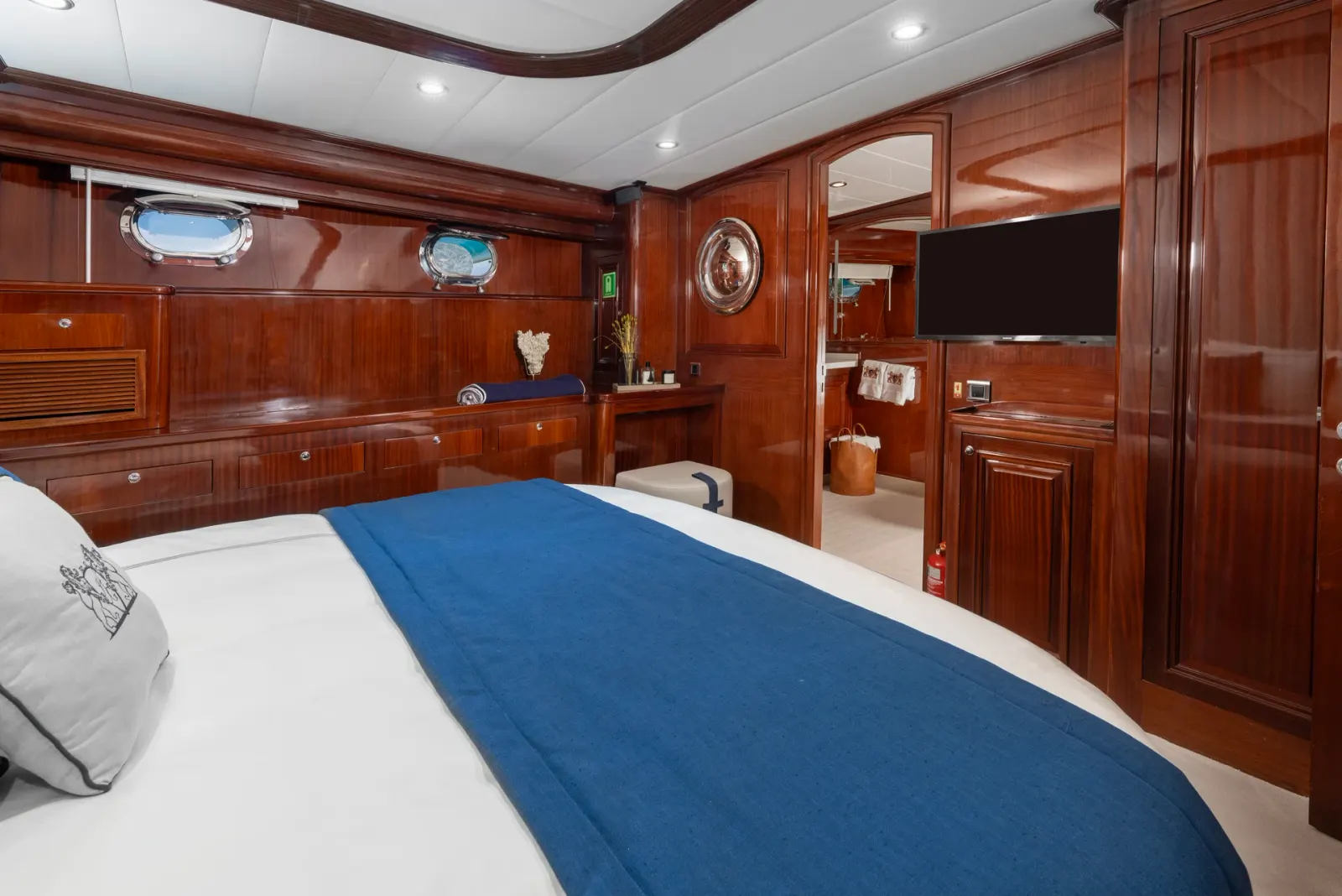 Performance Fee sailing in Bodrum