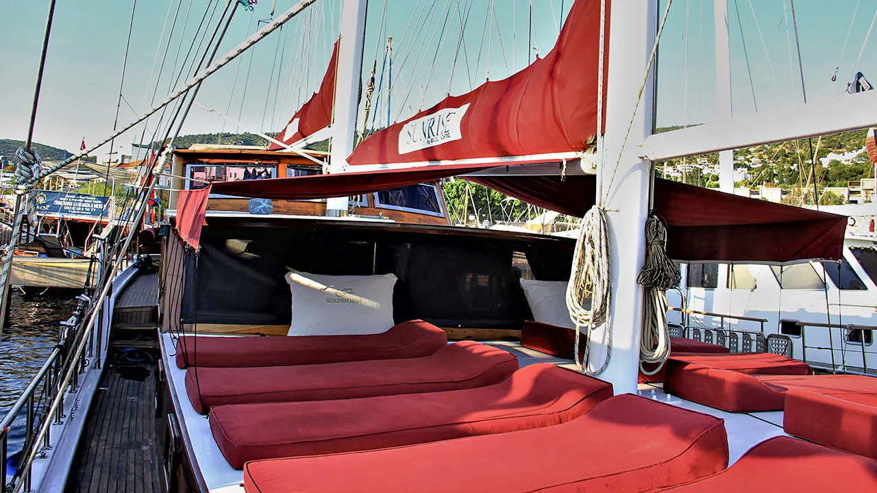 Sunrise sailing in Bodrum